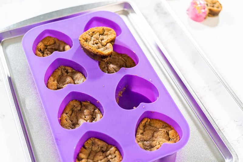 Bakerpan Valentine Silicone Molds for Baking, Mini Cake Heart Pan - Image 4